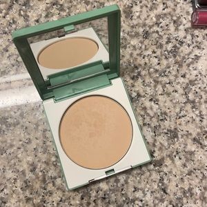 Clinique stay-matte sheer pressed powder oil-free